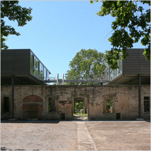 AUSSEN STRASSE 01
